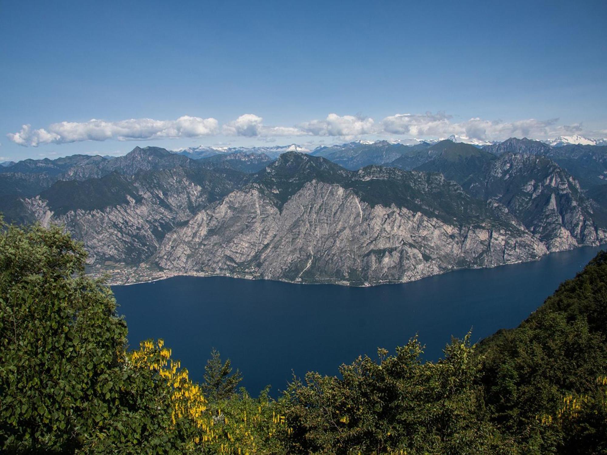 Infinity View Garda Lake Tenno Exterior foto