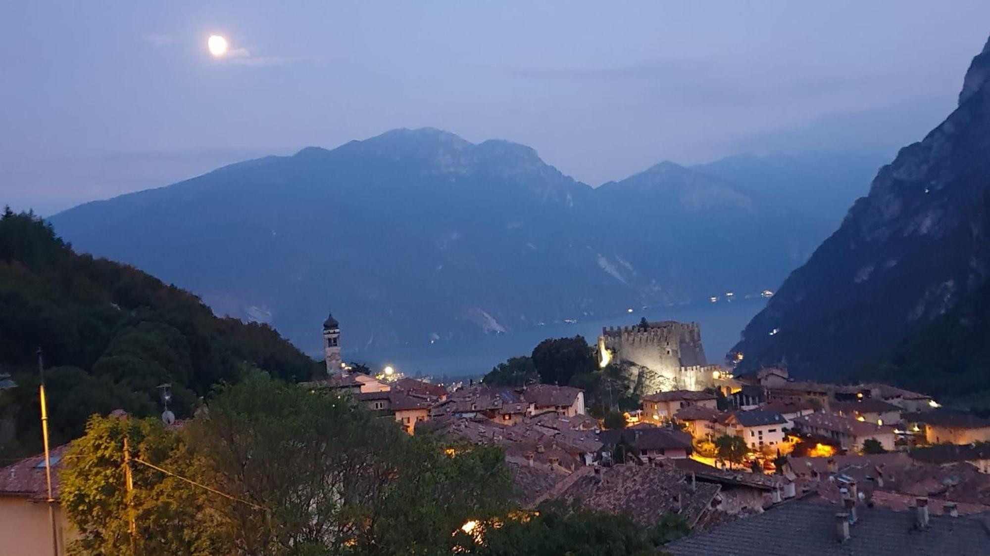 Infinity View Garda Lake Tenno Exterior foto